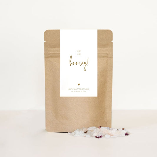 Badzout hip hip hooray